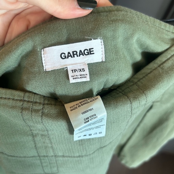 Garage Mini Pleated Skirt - Picture 3 of 4